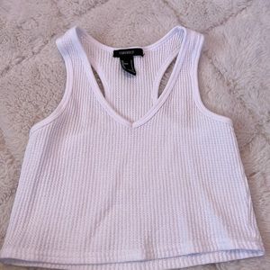 White Cropped Tank Top🦋